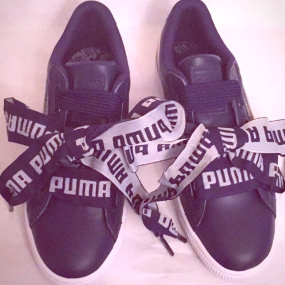 🎉HP🎉 ONLY ONE PR! Puma Women’s Basket Sneakers